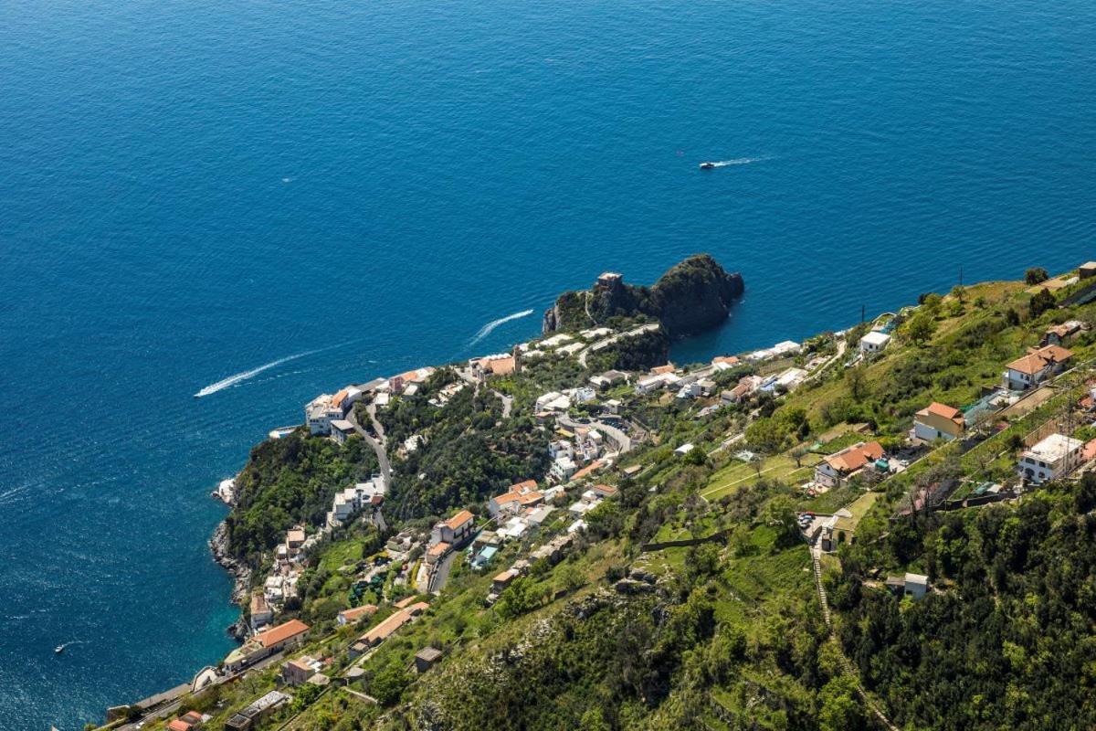 Plein Sud Agerola Bed & Breakfast San Lazzaro di Agerola Dış mekan fotoğraf